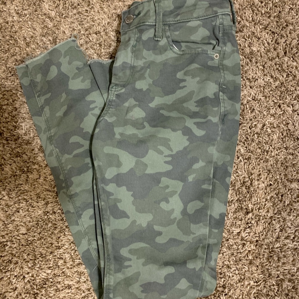 Old Navy Rockstar Camo skinny jeans